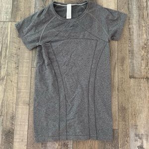 Gray ivivva shirt